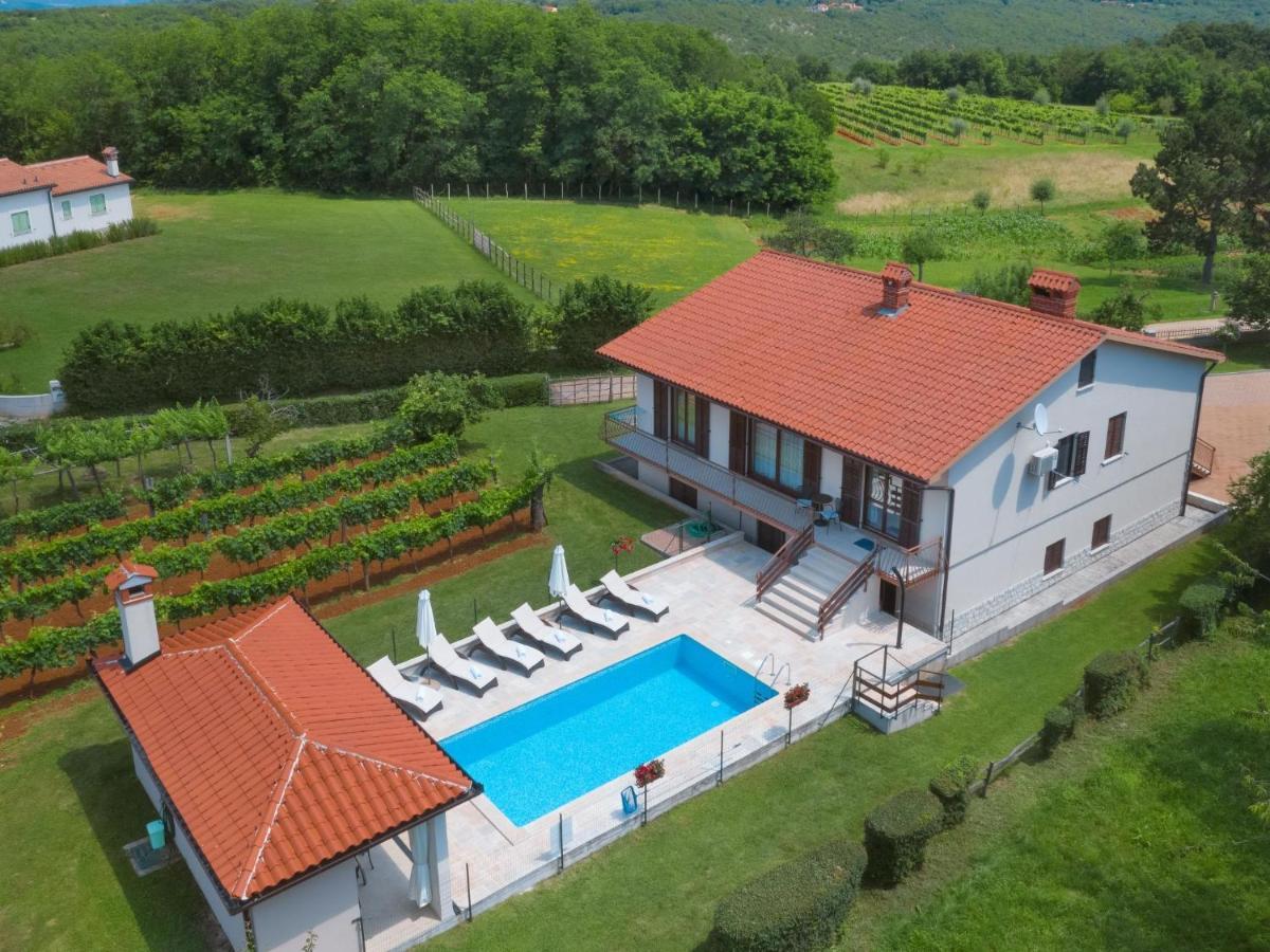 Holiday Home Ana By Interhome Nedescina Luaran gambar