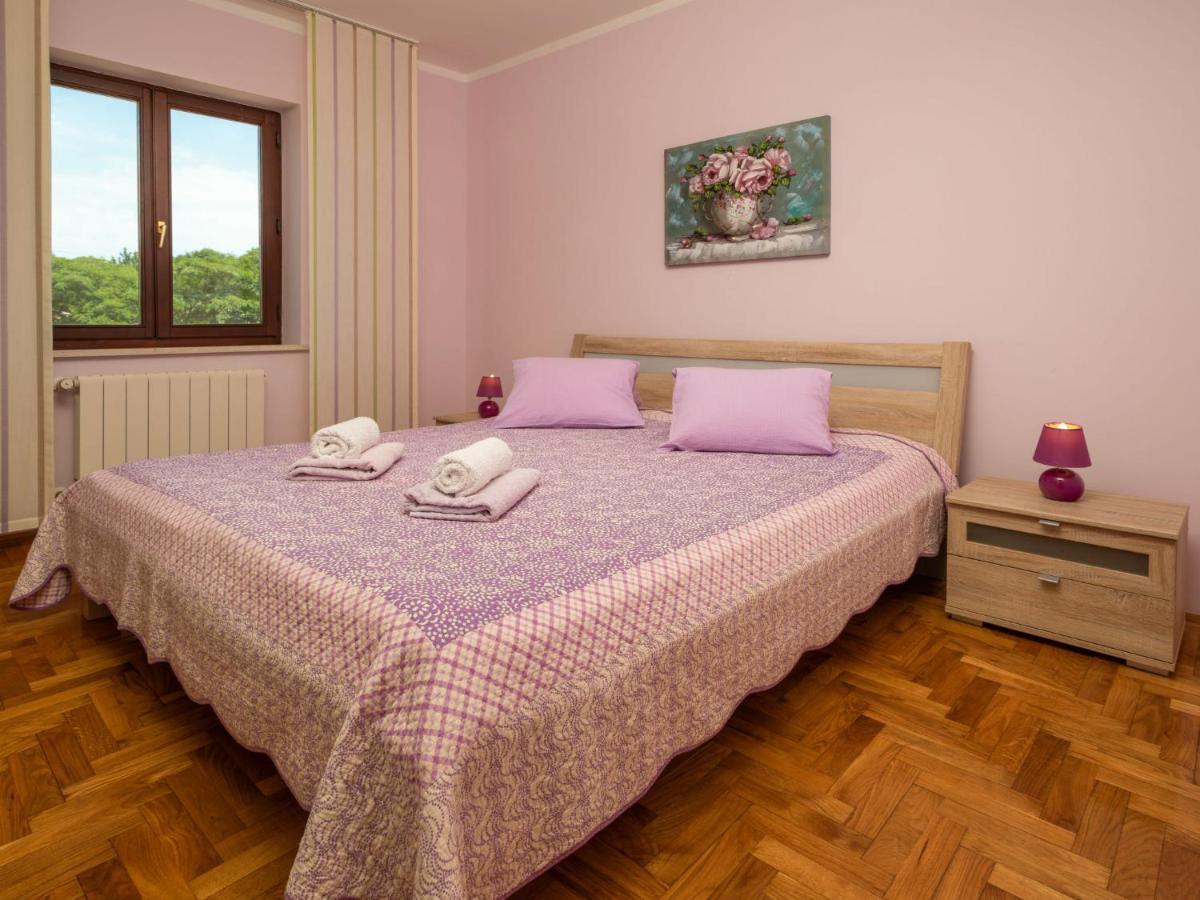 Holiday Home Ana By Interhome Nedescina Luaran gambar