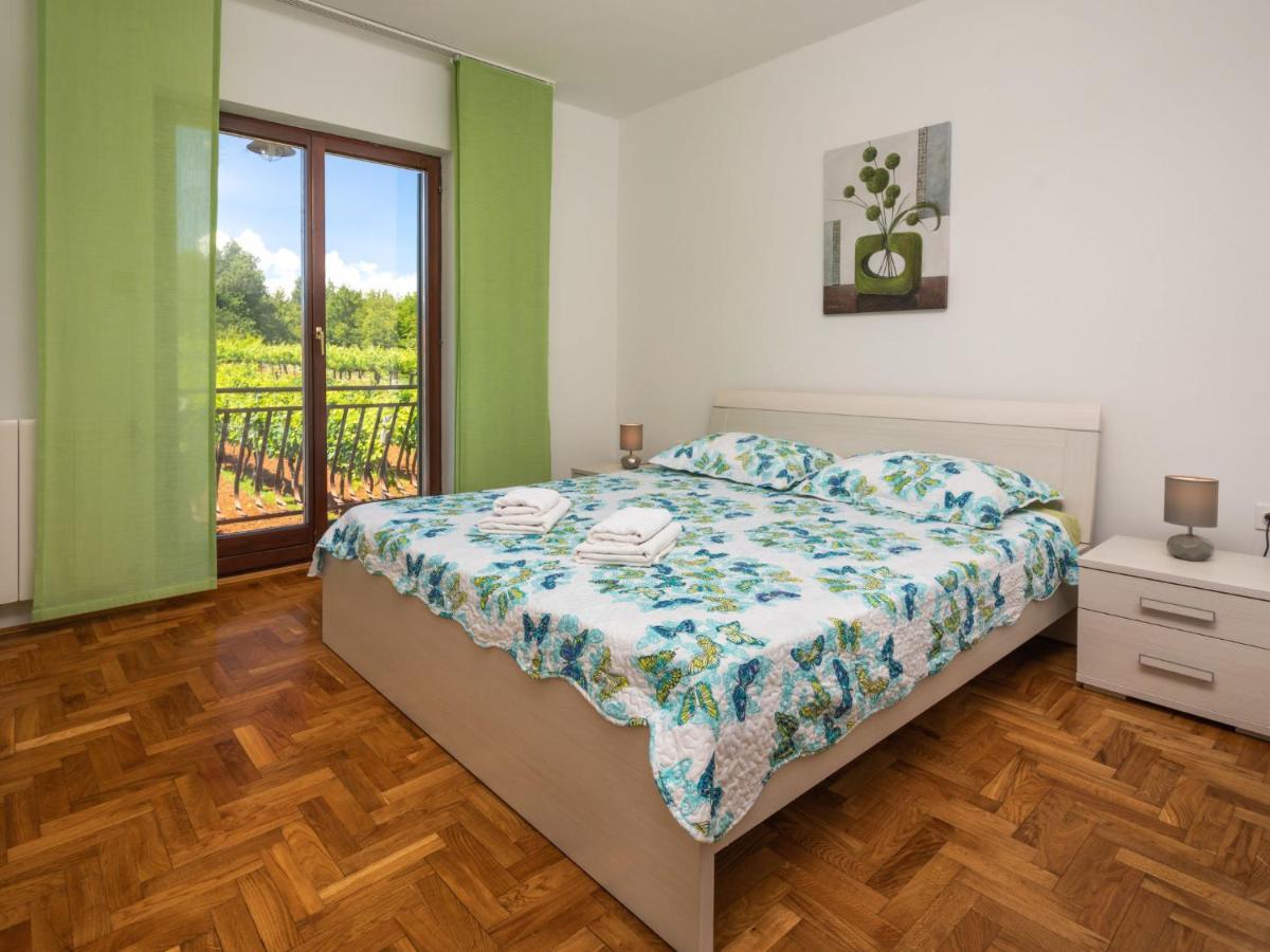 Holiday Home Ana By Interhome Nedescina Luaran gambar